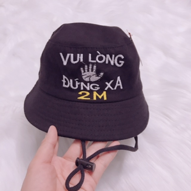 Nón tai bèo cho bé phòng dịch “đứng xa 2M”