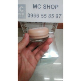 Phấn Tươi Của Đức Essence Soft Touch Mousse Make up 04