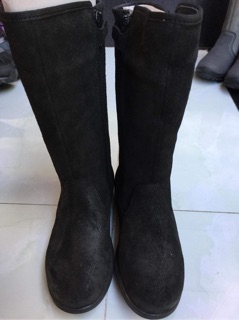 Giày giữ ấm cho bé size 25&27