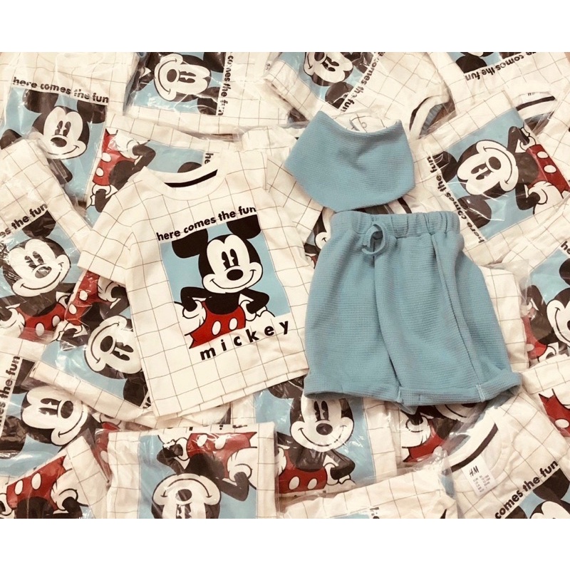 Bộ HM kèm yếm cho bé trai