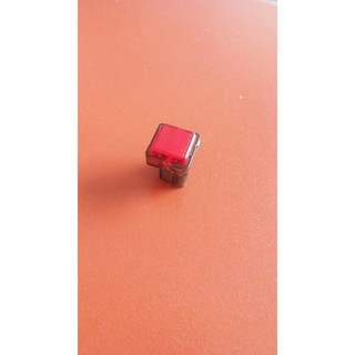 Hạt đèn báo vuông LiOA - loại màu đỏ