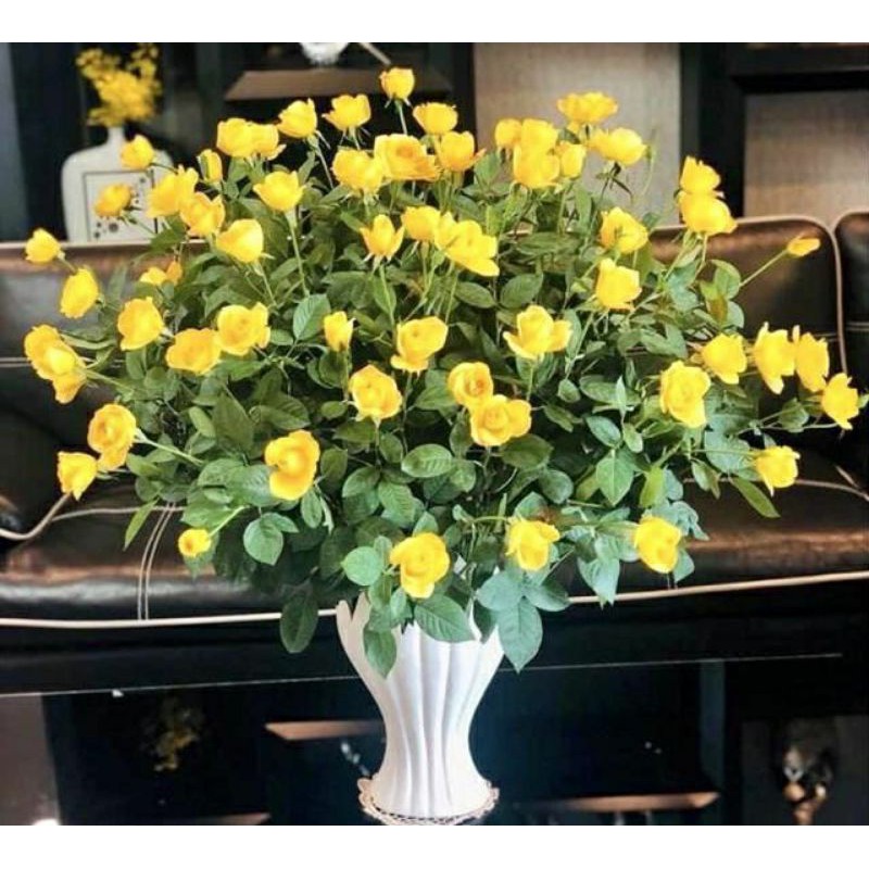 Lọ hoa ban tay phật