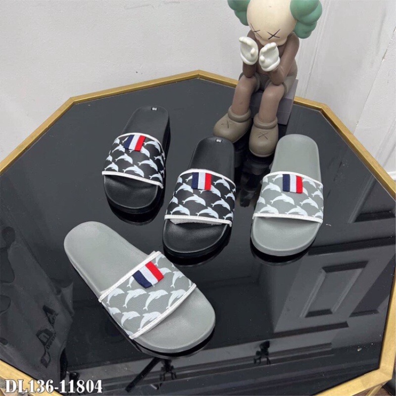 [ FREE SHIP ] Dép Thom Browne Bản Quai Da Cao Cấp Đế Cao Su Non Chống Trơn Chống Trượt (Có hình ảnh và video thật)