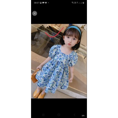 VÁY XANH XÒE CỔ VUÔNG CHO BÉ GÁI