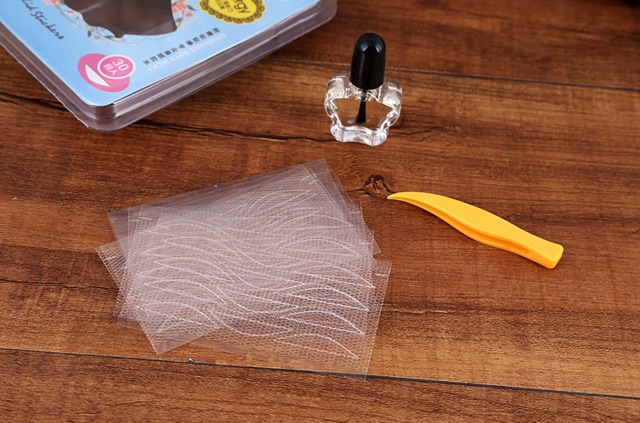 Kích Dán Mí Dạng Lưới Keli Kèm Keo Dán Nhiều Size