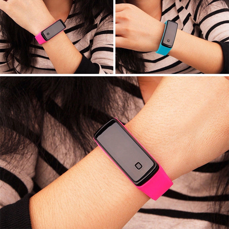 Đồng hồ đeo tay điện tử dành cho bé trai và gái