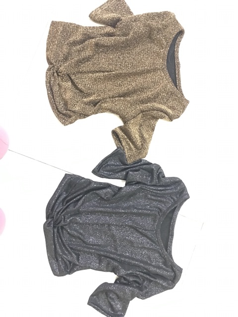 Áo thun nhũ xoắn eo cộc tay