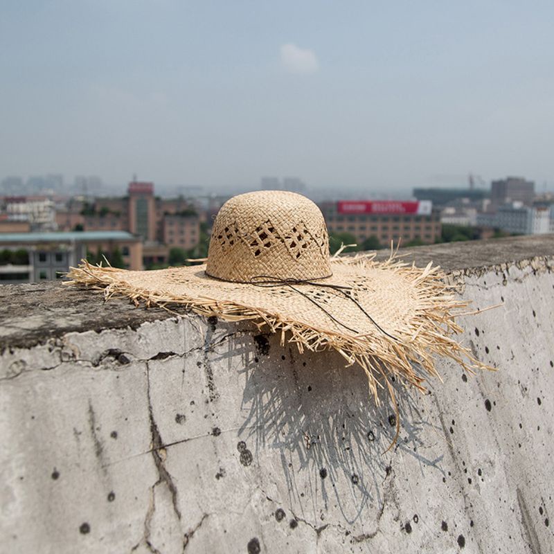 Mũ Cói Rộng Vành Phối Tua Rua Thời Trang Đi Biển Cho Nữ