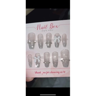 Nail box móng tay giả thiết kế móng up