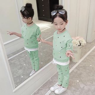 Combo 6 bộ nỉ cho bé gái 300k