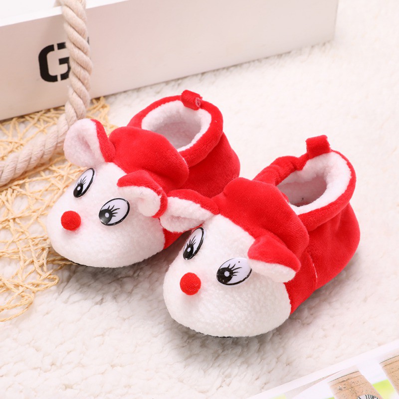 Giày cotton mềm mại giữ ấm thiết kế họa tiết xinh xắn cho bé