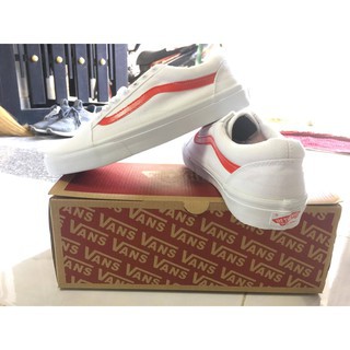 Giày vans old skool trắng sọc đỏ