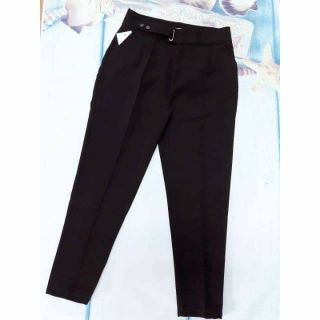 Quần tây 2 khuy lệch