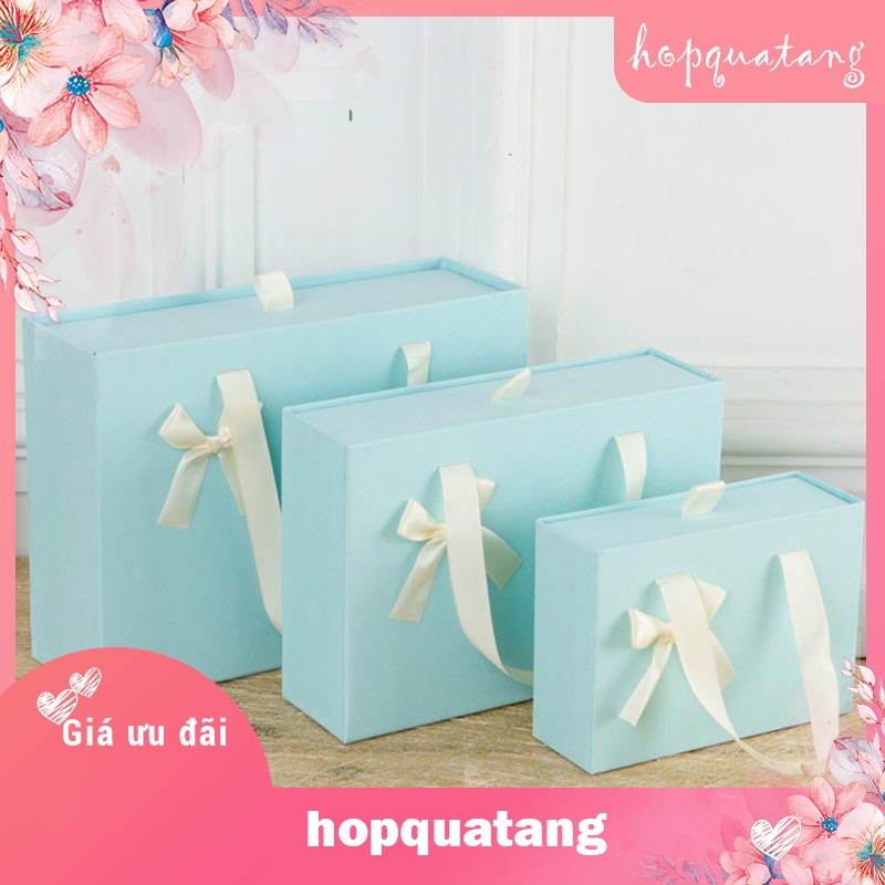 Hộp Quà Tặng Kèm Túi Màu Xanh Dương Nhạt Gắn Nơ Trắng Dạng Kéo Cao Cấp