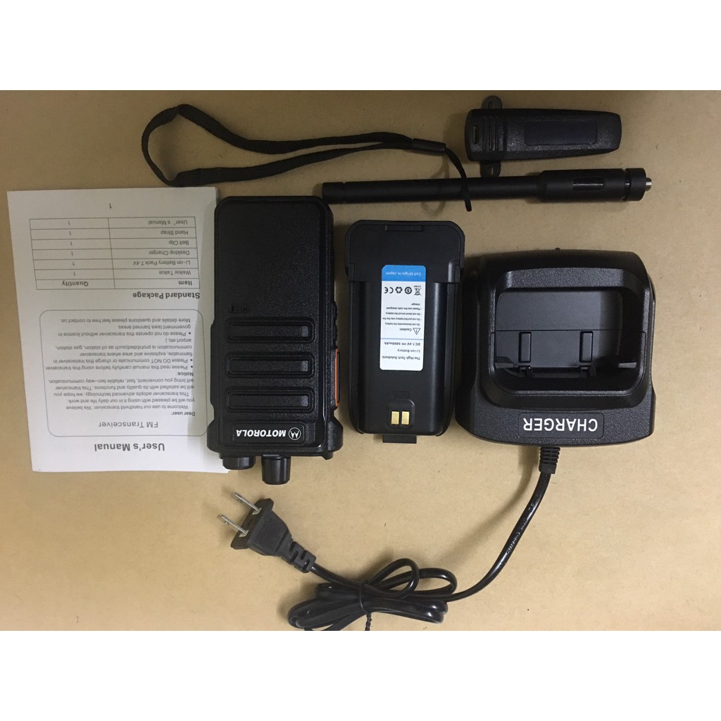 Bộ 6 Bộ đàm công suất lớn với đàm cầm tay 10W Motorola CP1688IS (Chuẩn công trường siêu bền, cự ly siêu xa)