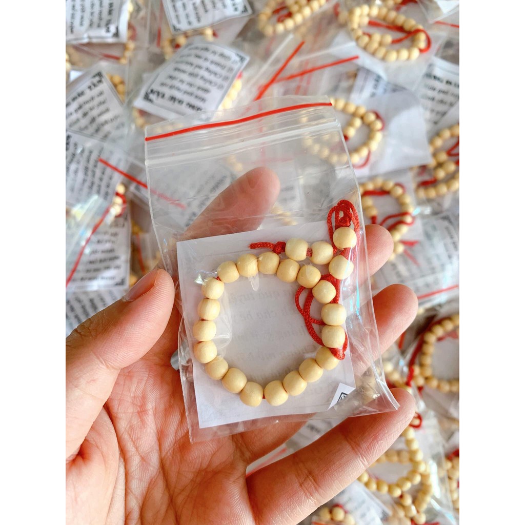 Vòng dâu tằm cho bé