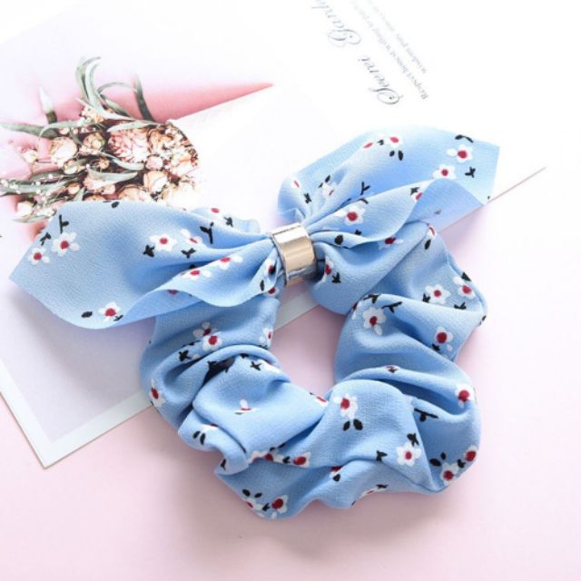 Cột tóc vải Scrunchies thắt nơ in hoa