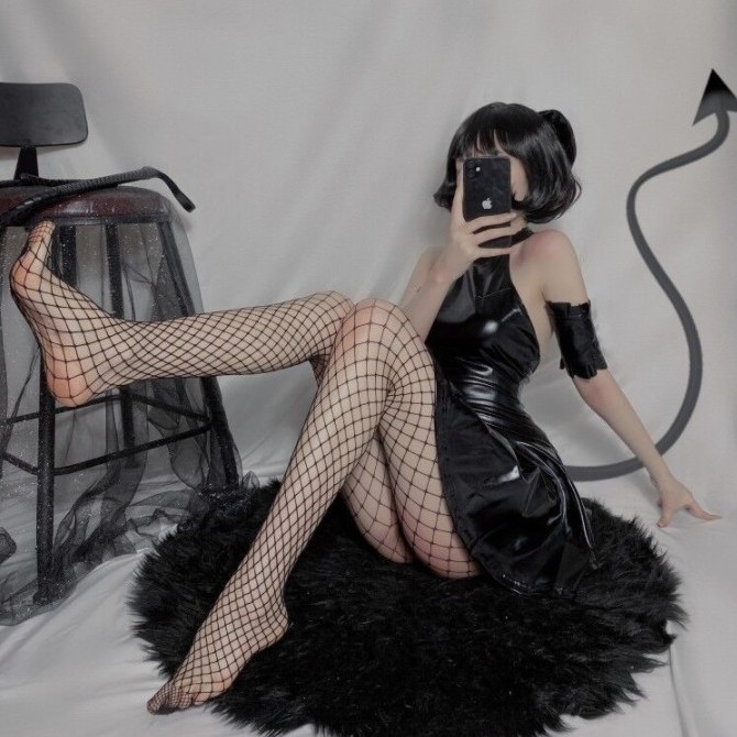 Váy da dáng xòe sexy cosplay gợi cảm kèm phụ kiện | BigBuy360 - bigbuy360.vn