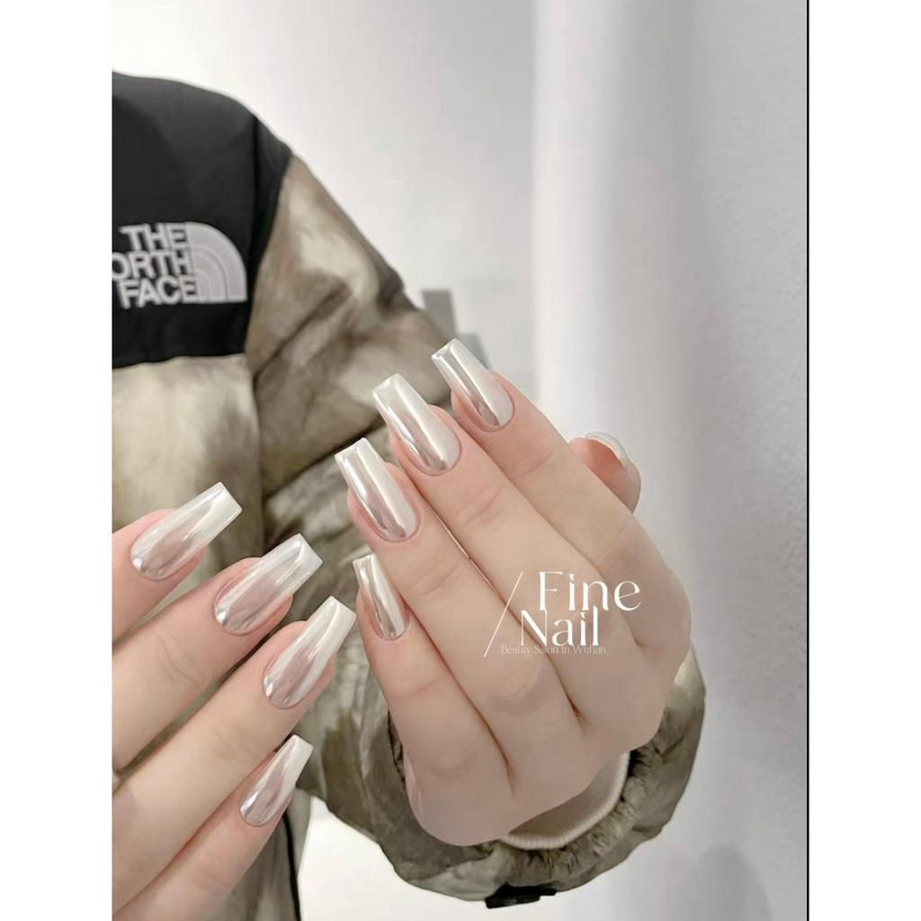 Tráng gương ngọc trai trắng Daily Nails