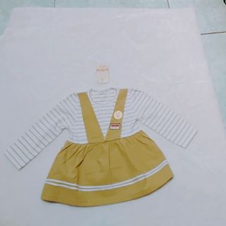 Váy thô vàng pha kẻ