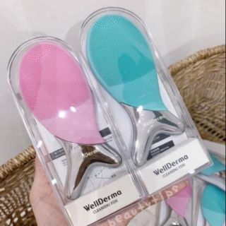 Máy rửa mặt cá