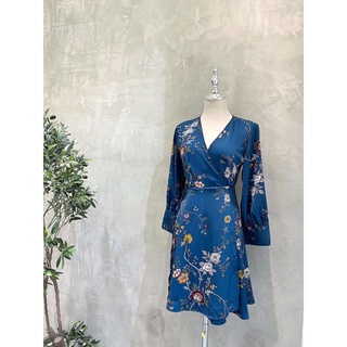 Đầm Hoa Xanh Thắt Nơ Eo EDINI - D1365