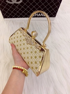 Clutch đá dự tiệc (chat vs shop trc khi đặt)