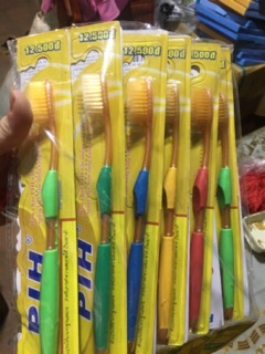 Sỉ 10 vỉ  bàn chải đánh răng người lớn ( vỉ 12 cây )