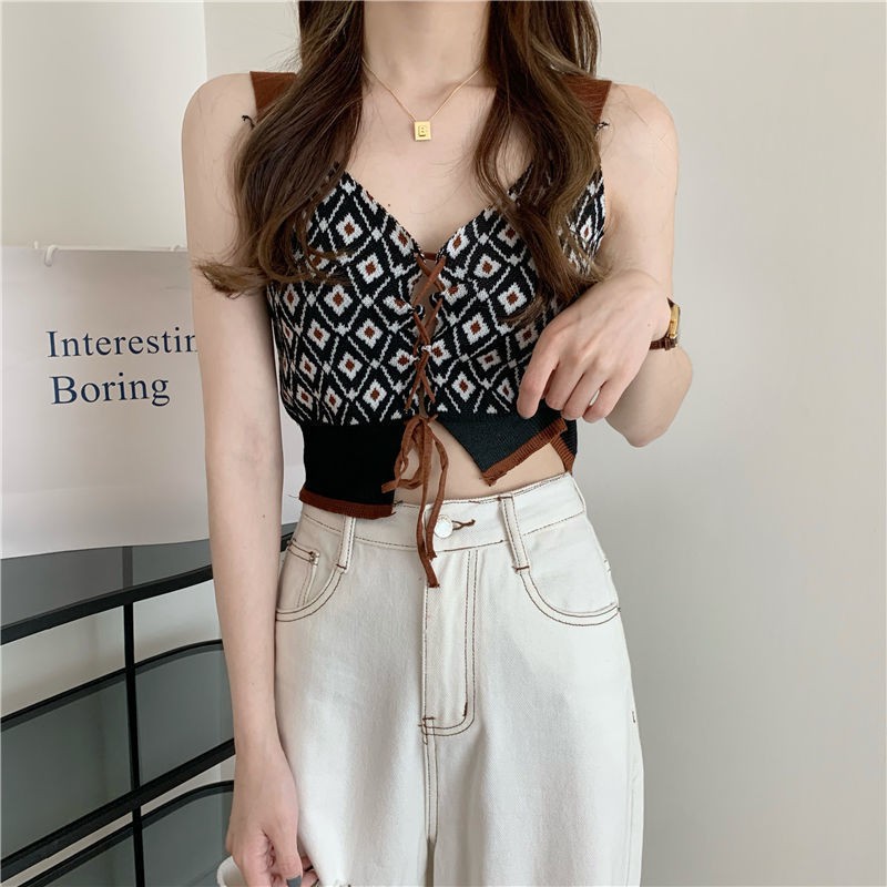 Áo croptop 2 dây bản to cổ tim dây buộc đan chéo hai mảnh trước ngực sọc ca ro hoa nhí