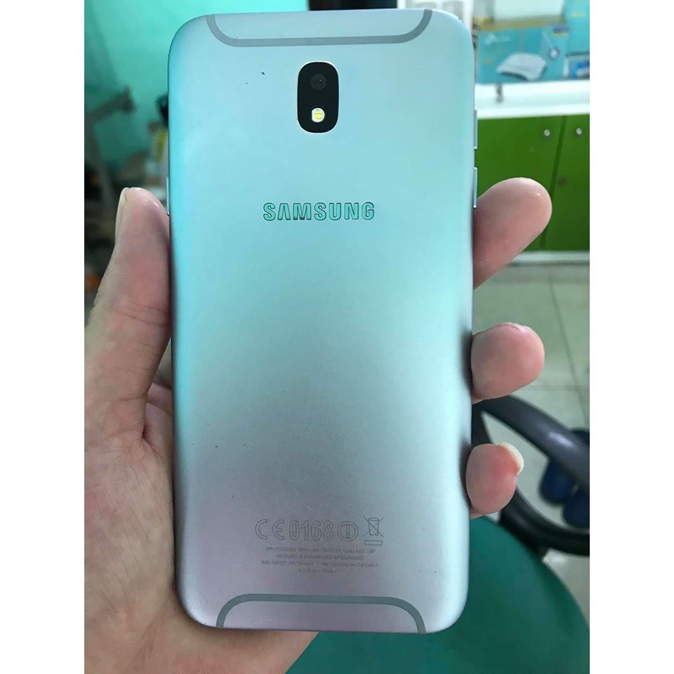 Điện thoại Samsung Galaxy j7 Pro