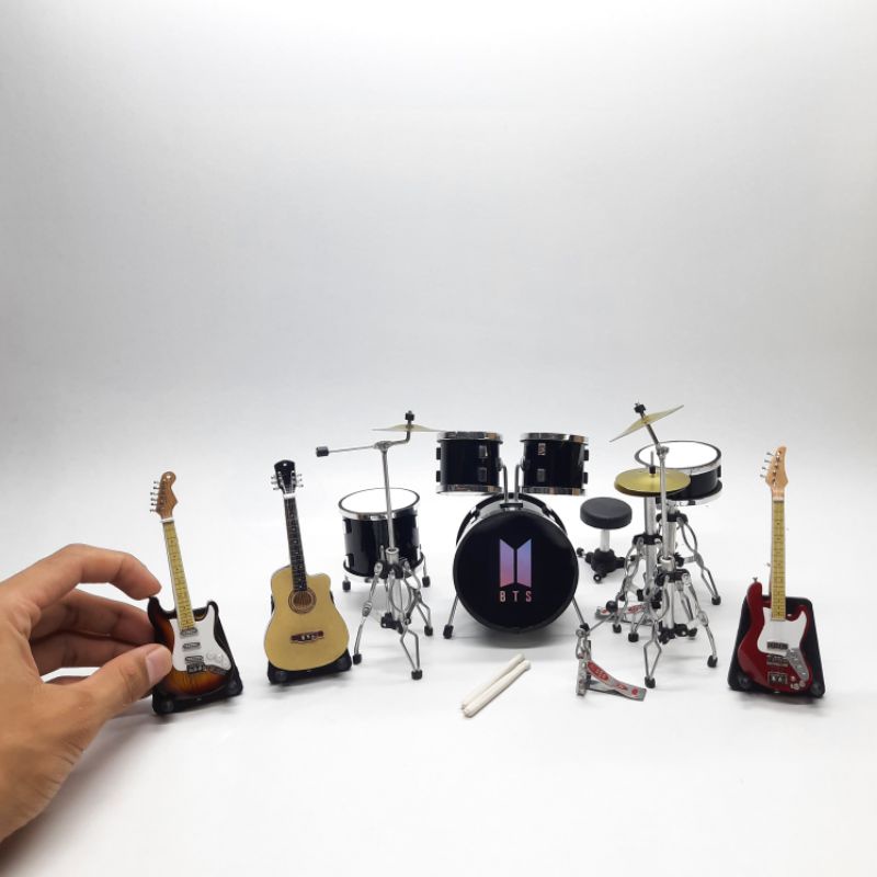 Bộ Mô Hình Đàn Ghi Ta Mini Gắn Tường Trang Trí