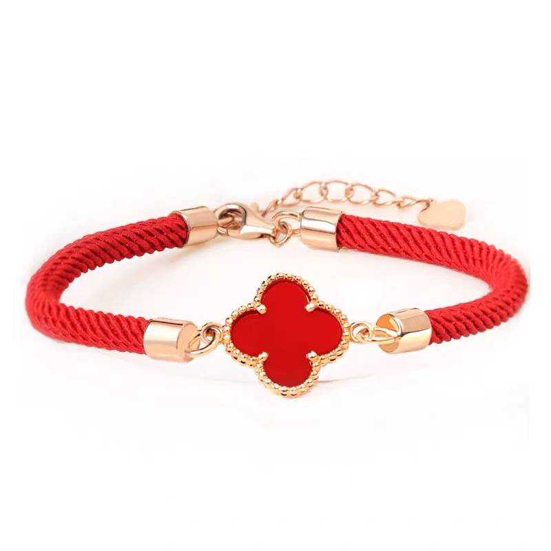 Vòng đeo tay dây đỏ mới của năm nay Nữ sinh viên bạn gái Phiên bản Hàn Quốc của Đỏ Agate Bốn lá Bẫy đồ trang phục Minima