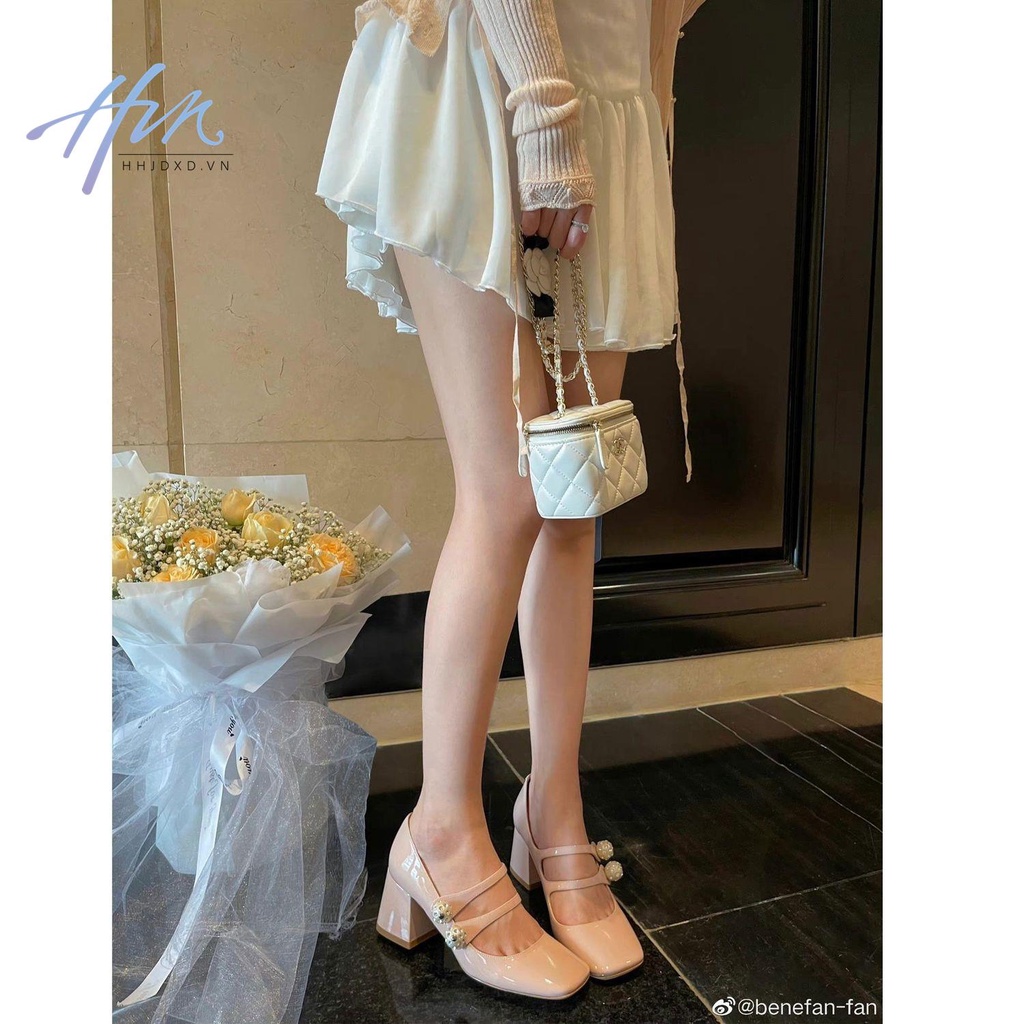Giày gót cao đính ngọc trai giả phong cách Mary Jane màu nude kiểu Pháp