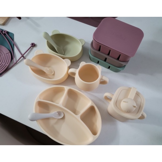 COMBO 4 món đồ ăn dặm silicon cao cấp chính hãng Bluemama