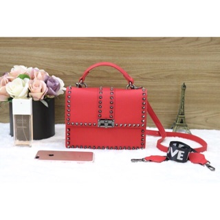 Túi valentino viền đinh mới