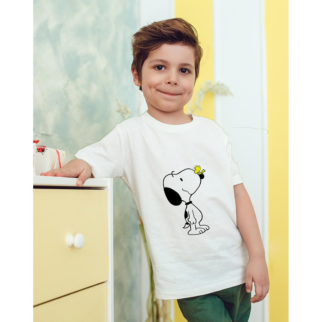 Áo thun Trẻ em in hình Windsor hôn Snoopy Cotton Thun - Dẽ Thương