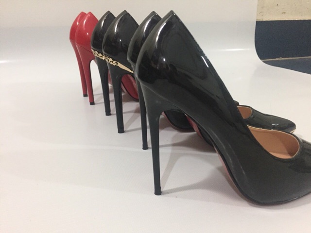Giày cao gót 12p