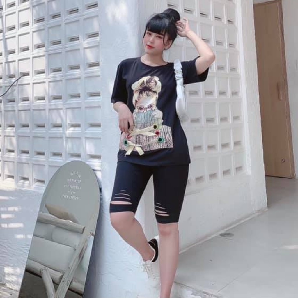 Đồ Bộ Nữ TS01331 Đồ Bộ Mặc Nhà Chất Cotton 100% Co Dãn Mịn Đẹp Quần Ngố Lửng Rách Nhẹ Hình In Cô Gái Size 40KG - 80Kg | BigBuy360 - bigbuy360.vn
