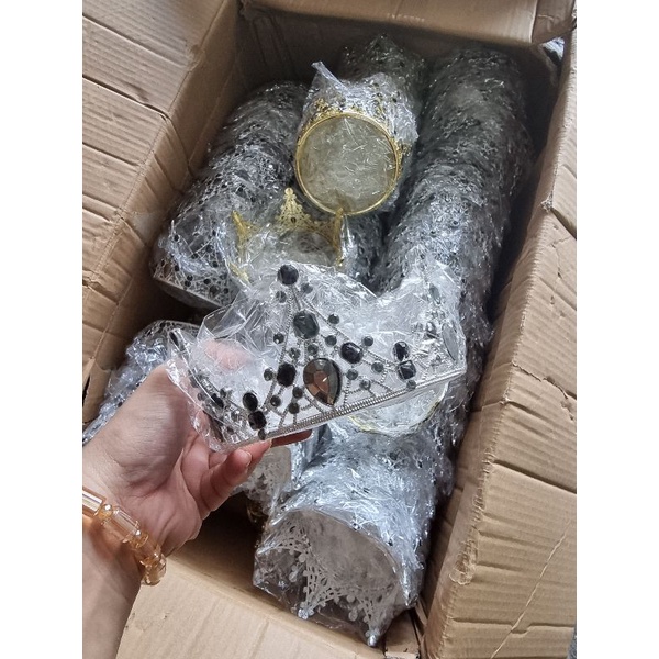 Vương miện trang trí giá rẻ