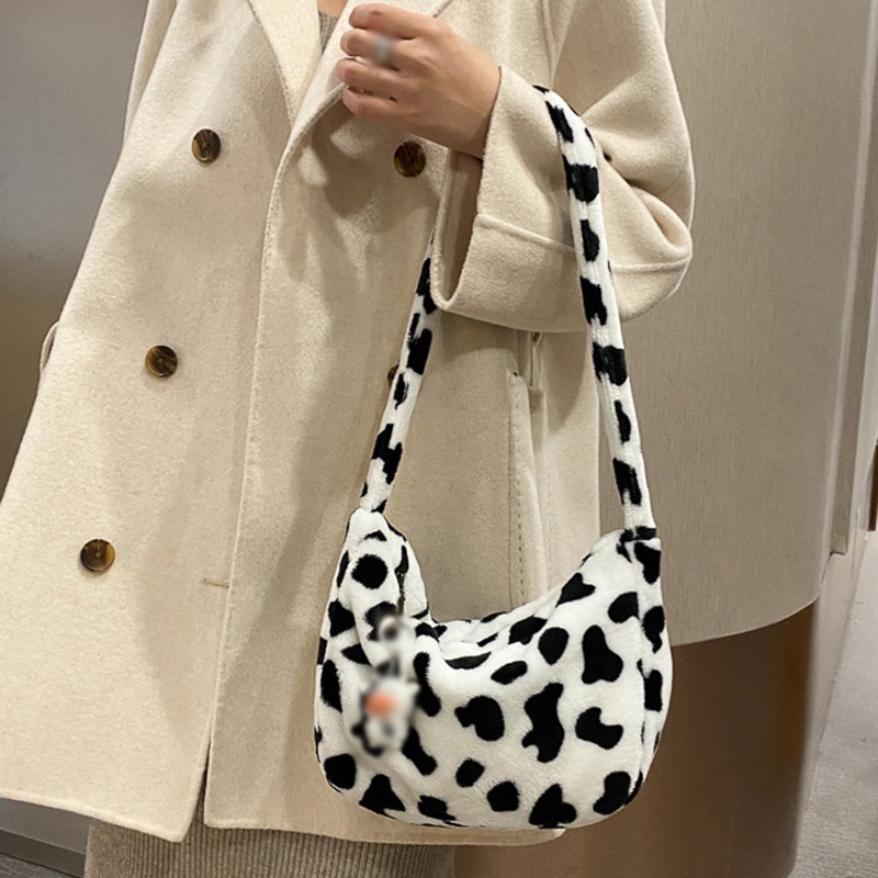 Túi xách đeo vai siêu mềm kiểu dáng xinh xắn | BigBuy360 - bigbuy360.vn