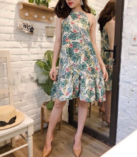 Váy hoa dáng suông, chất lụa lanh