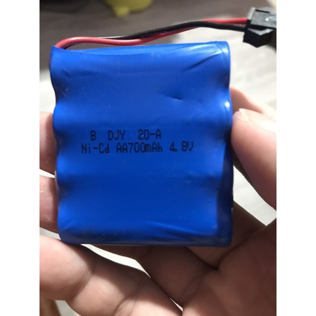 Pin Ni AA 700mAh 4.8V xe điều khiển từ xa cổng sạc sm 02 chân cho xe điều khiển từ và ô tô điều khiển từ xa địa hình