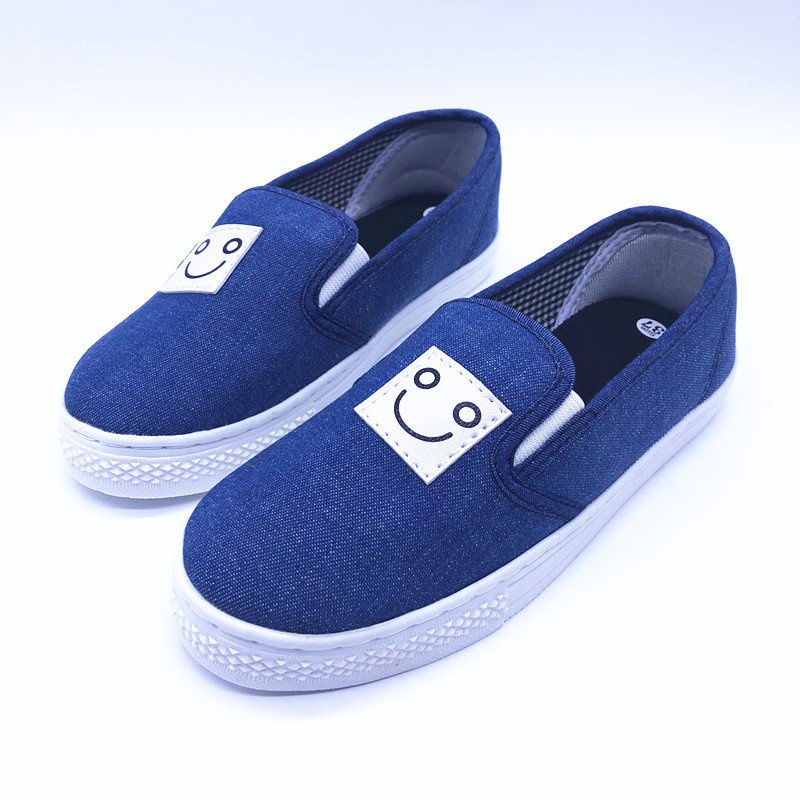 BBYD Giày slip on mặt cười jean nhạt VV88