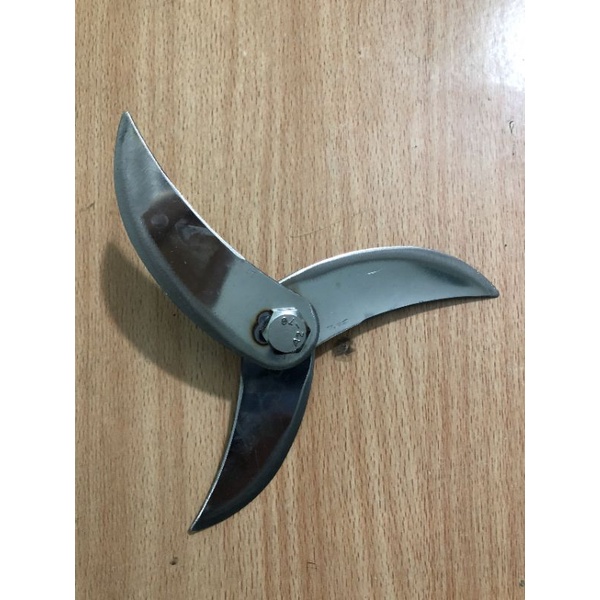 Dao 3 cánh máy xay thịt xay giò