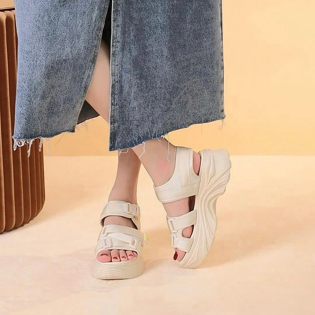 Giày sandal nữ MWC 2406 - Sandal Đế Cao Phối Vải Dù Siêu Cute Với Quai Ngang Lót Dán Thời Trang