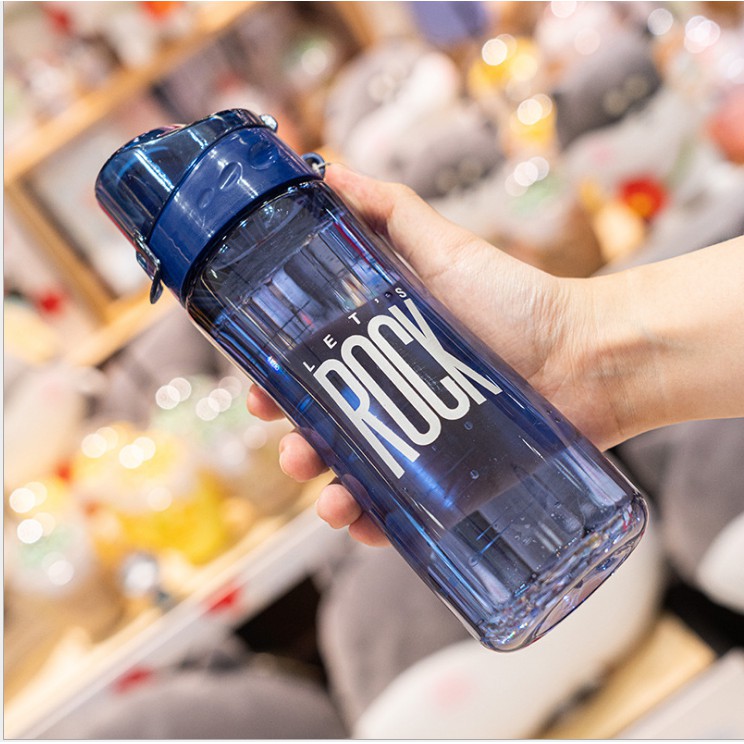 Bình Đựng Nước Nhựa Thể Tháo Rock 500ml có quai xách tiện lợi