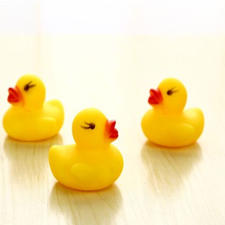 ĐỒ CHƠI CON VỊT THẢ BỒN TẮM CHO BÉ