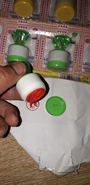 Con dấu in mini bằng nhựa có đèn Led rất đẹp