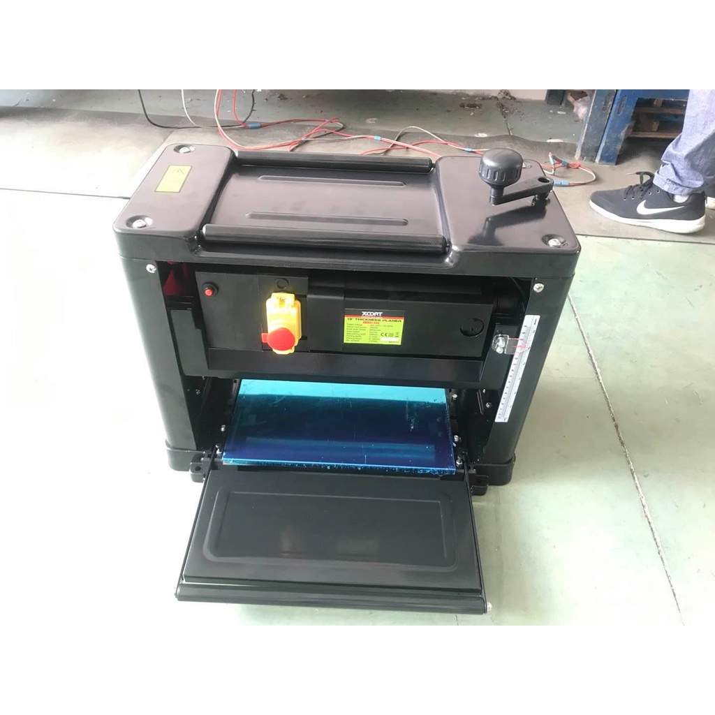 Hết hàng Máy bào gỗ - Máy bào cuốn mini 2000W XCORT Chính Hãng