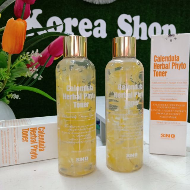 Toner chiết xuất từ cánh hoa cúc hot hit SNO Calendula Herbal Phyto Toner